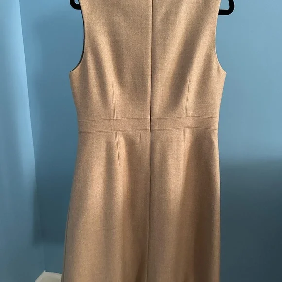 Knee length dress, size 16 - Picture 2 of 3